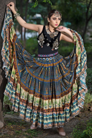 Digital print skirt grey rock