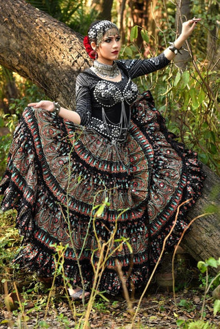 Block print skirt black beauty