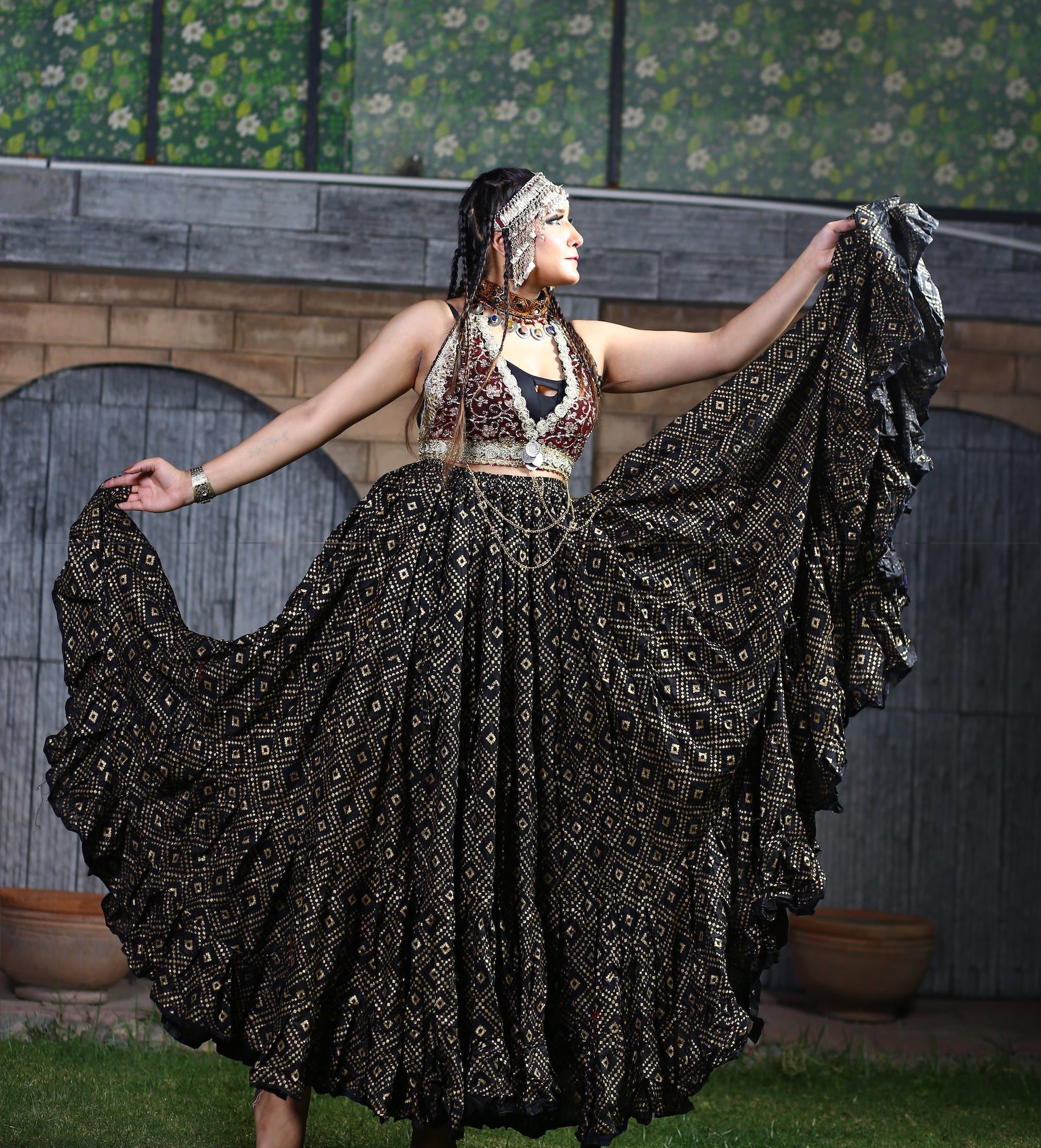 Block print skirt geometric pattern design black/gold WLS