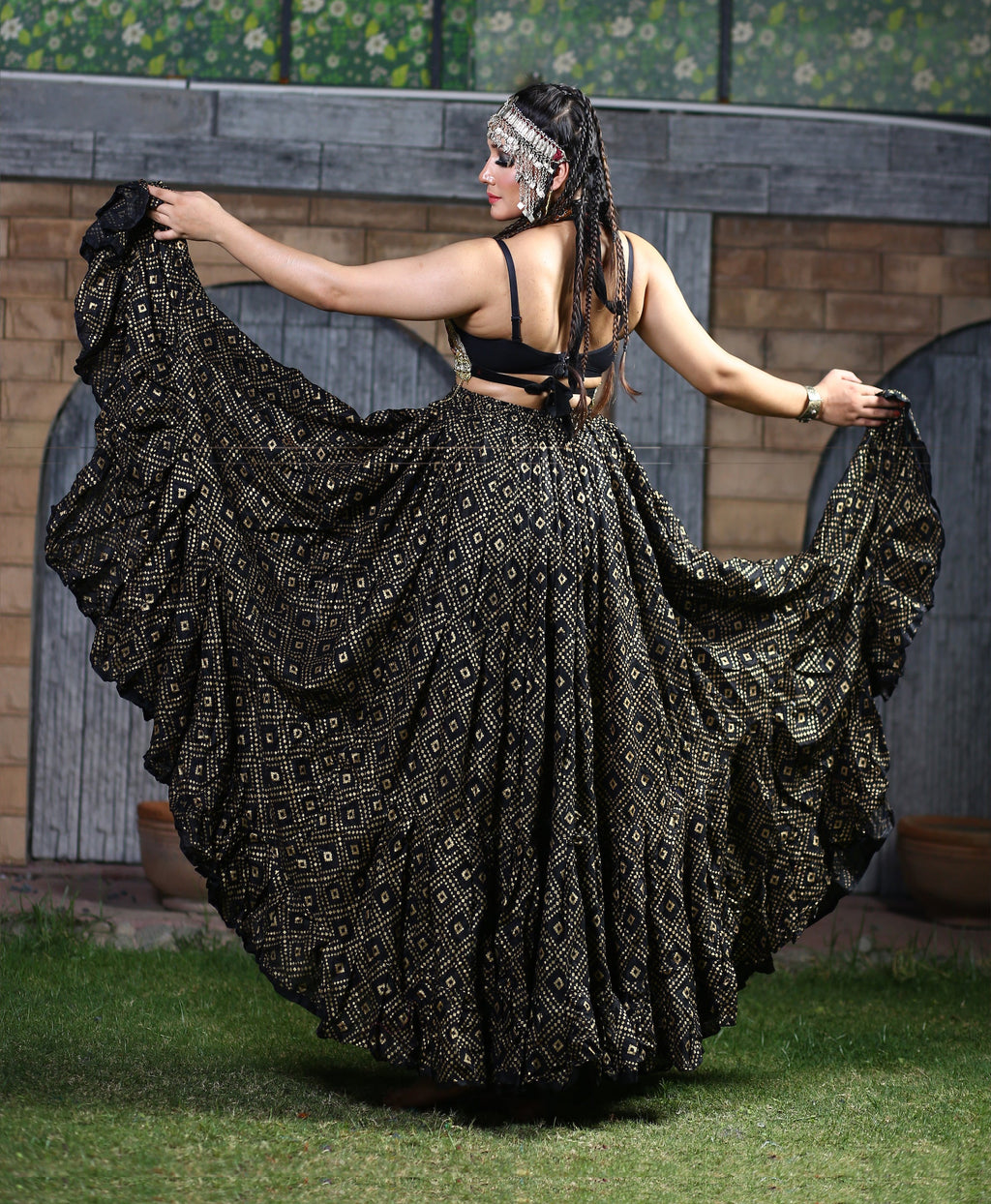 Block print skirt geometric pattern design black/gold
