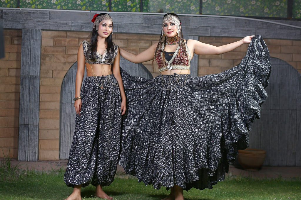 Block print skirt geometric pattern design black/silver WLS