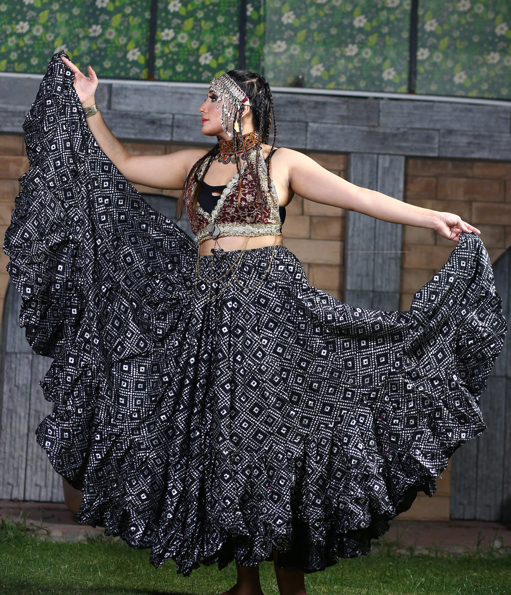 Block print skirt geometric pattern design black/silver