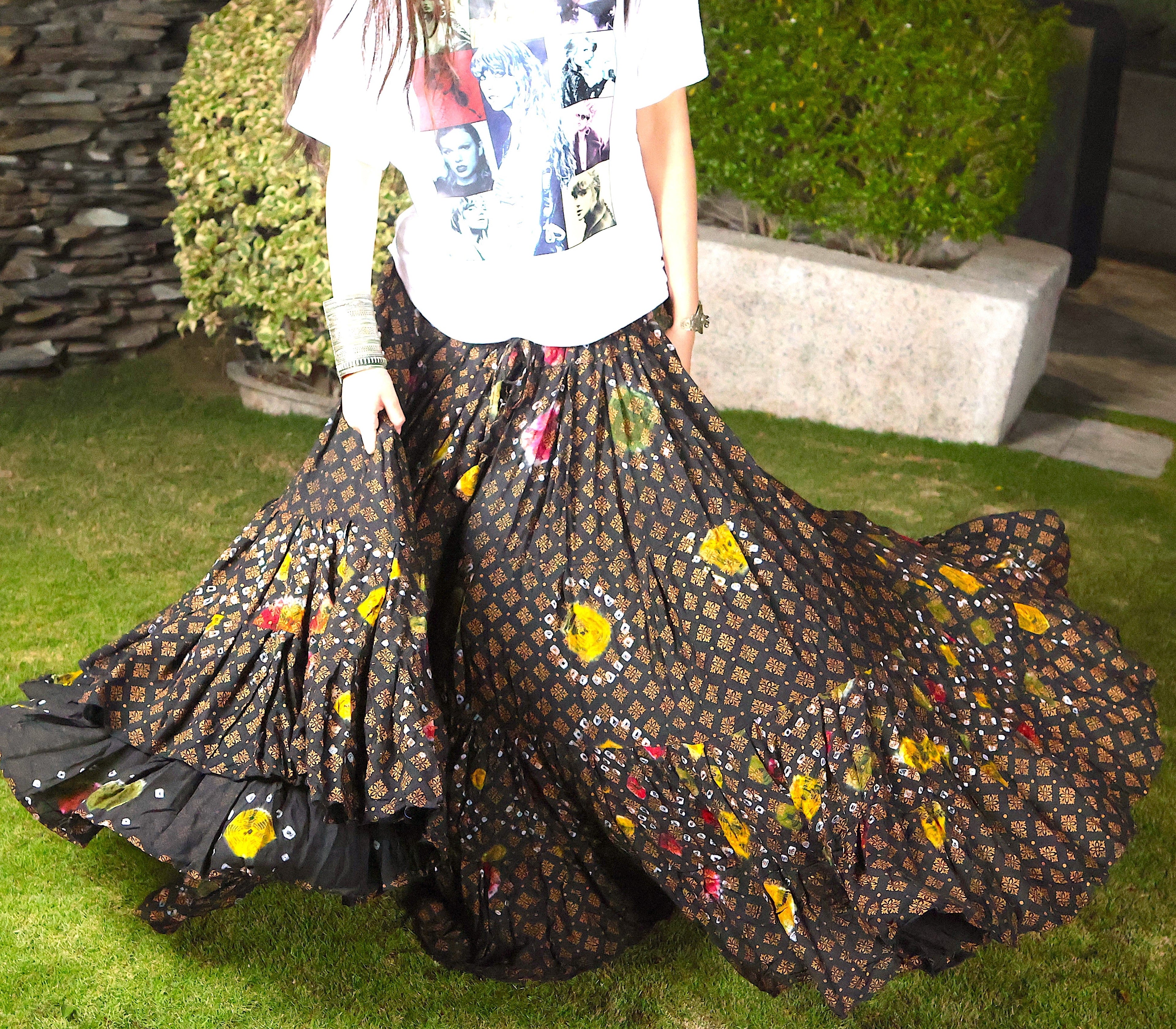Block print Jaipur multi dot skirt black