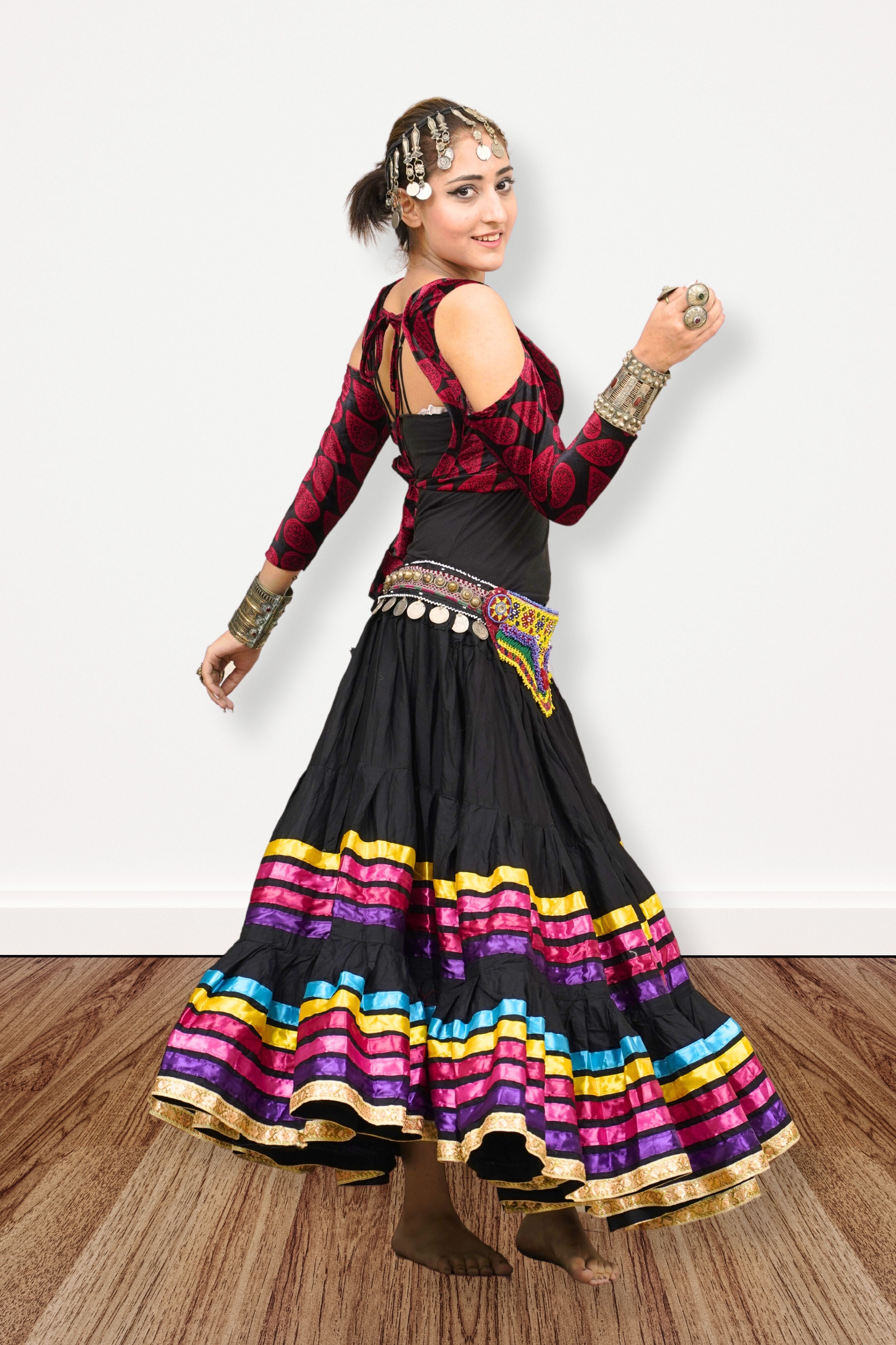Drop shoulder Velvet Choli Black/burgundy WS