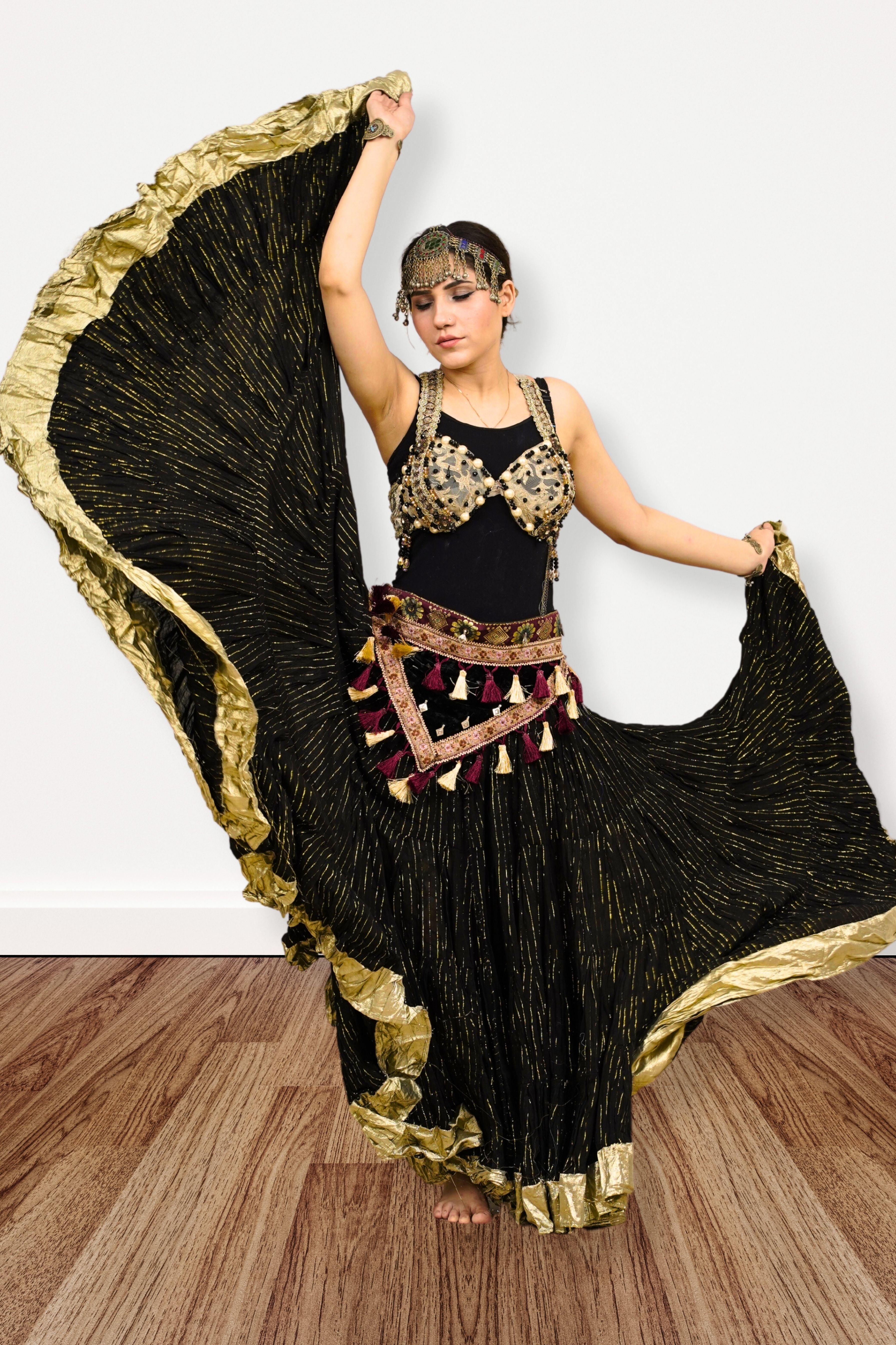 Lurex solid Skirt black with gold border