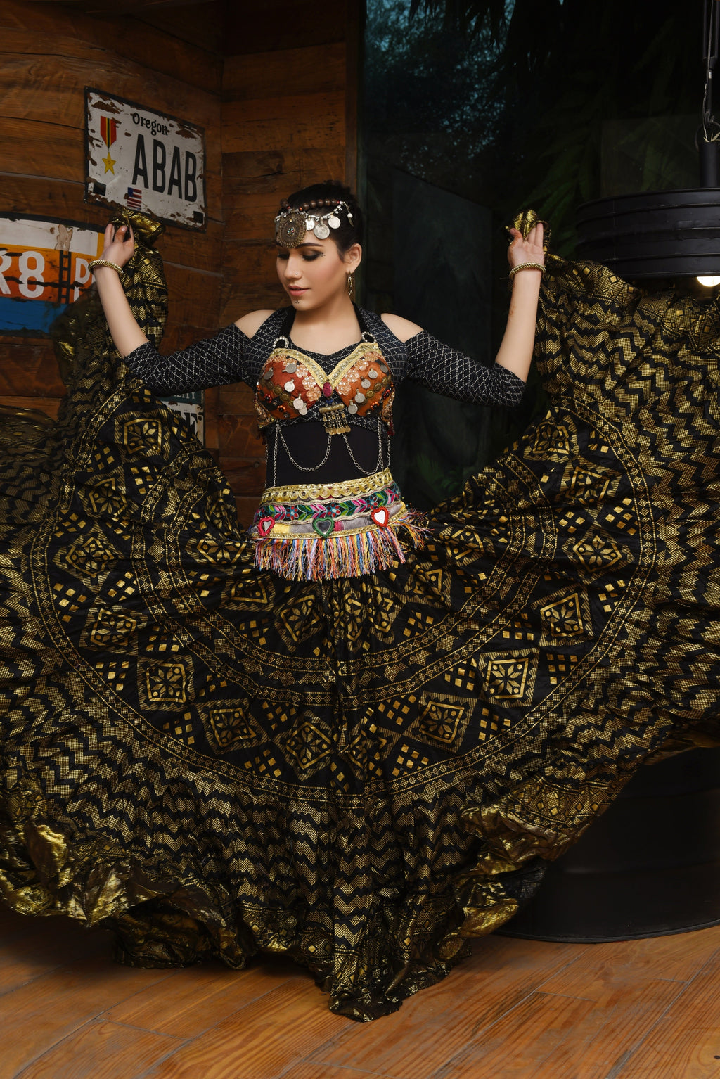 Block print Assuit skirt black/gold with gold border WLS