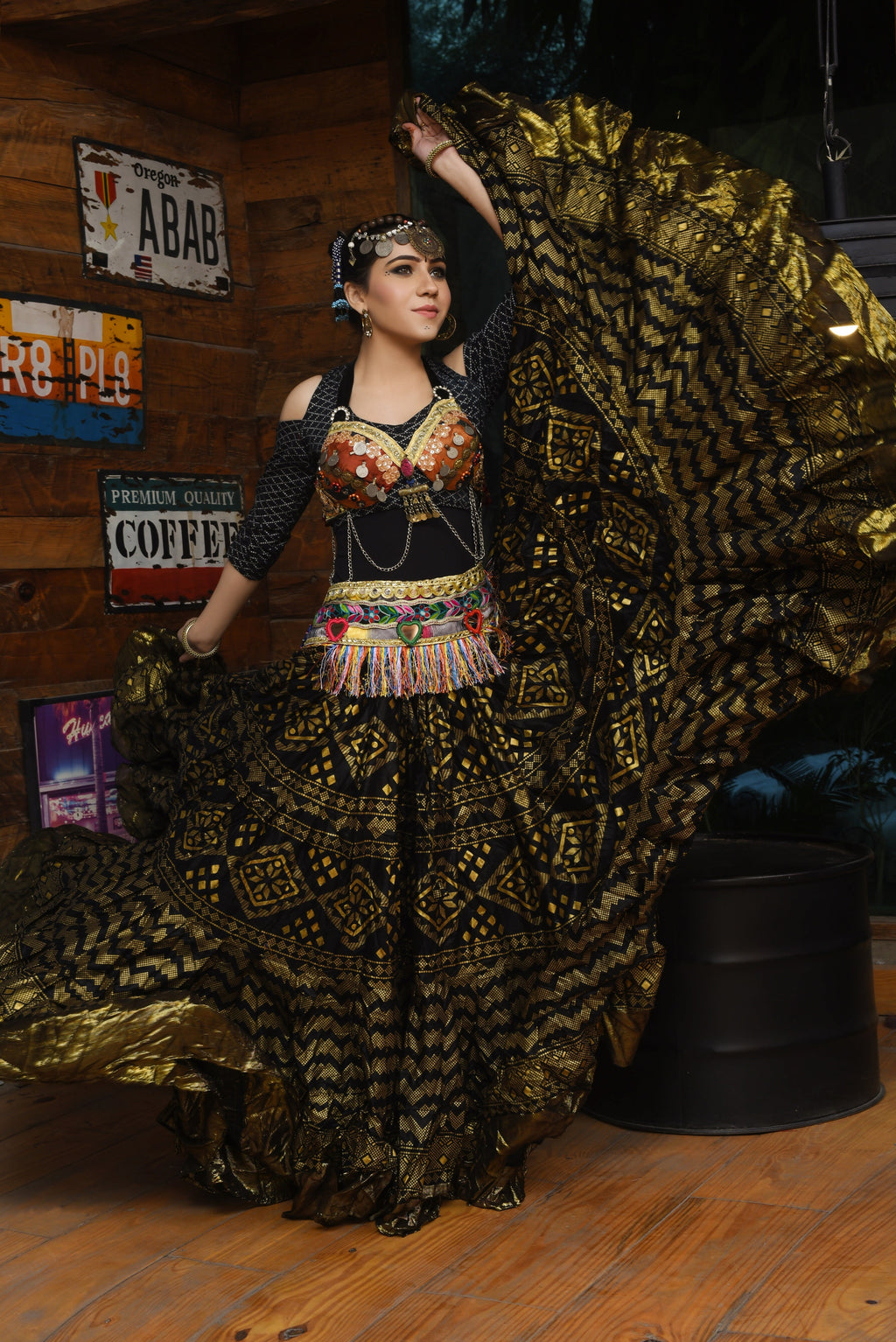 Block print Assuit skirt black/gold with gold border WLS