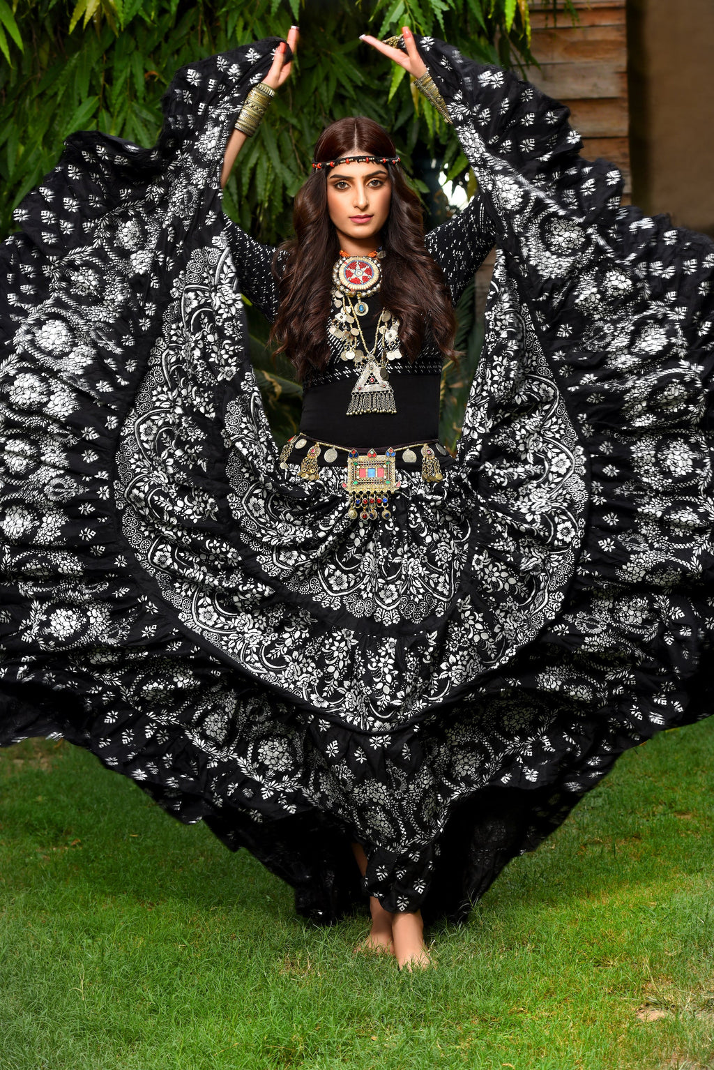 Block print skirt Oriental Border Black/White