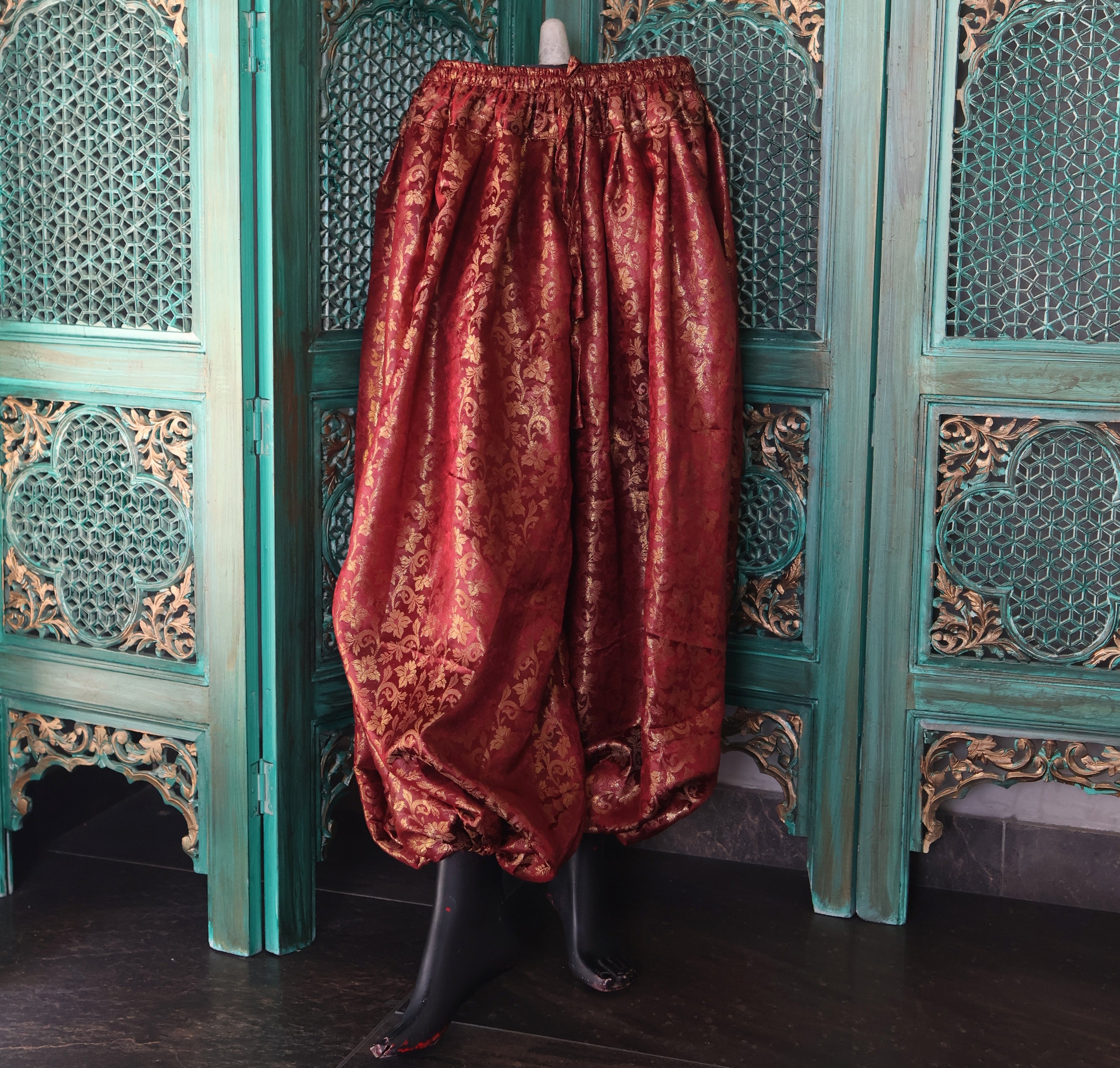 bloomer banarsi burgundy