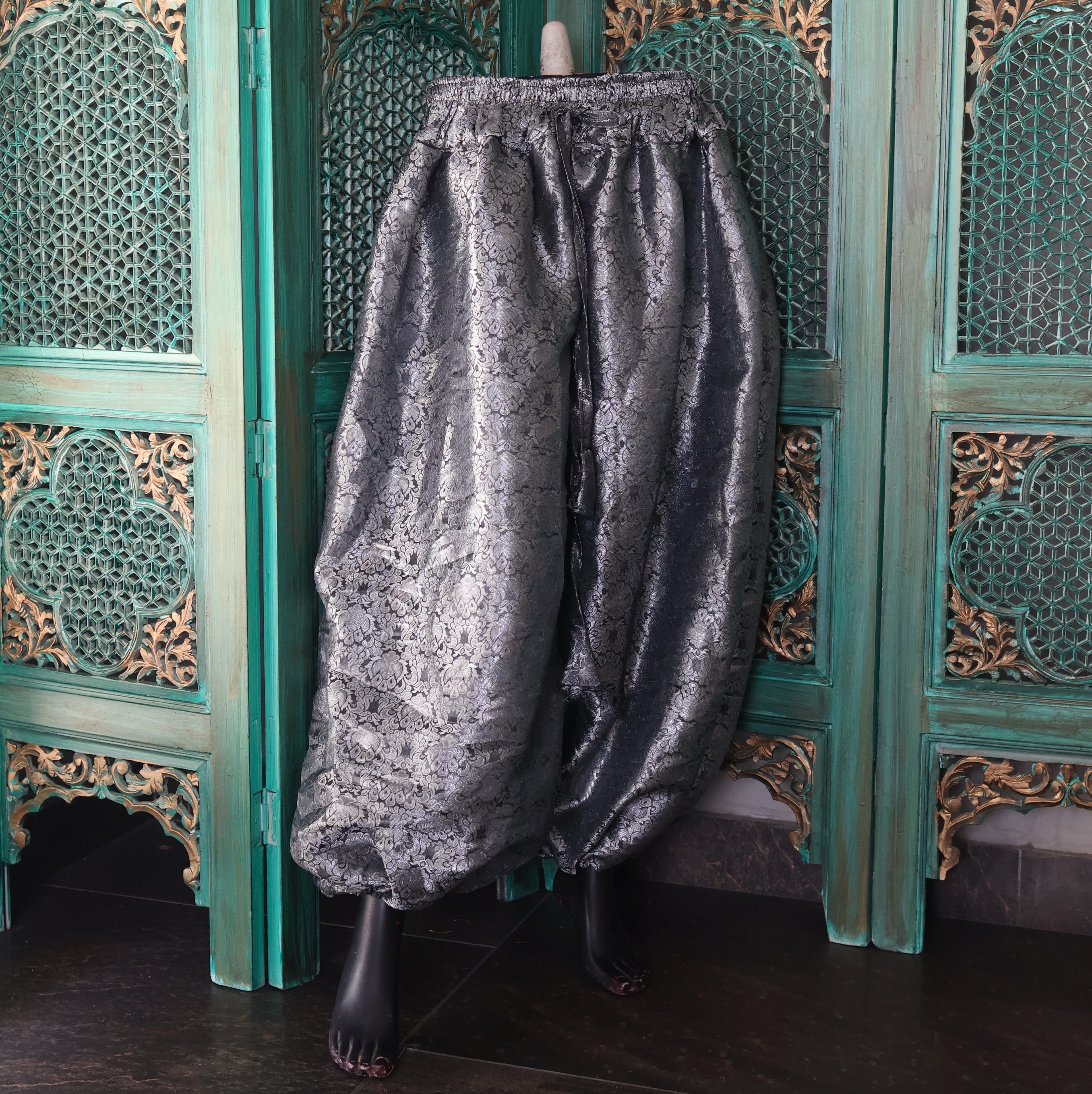 bloomer banarsi black/silver