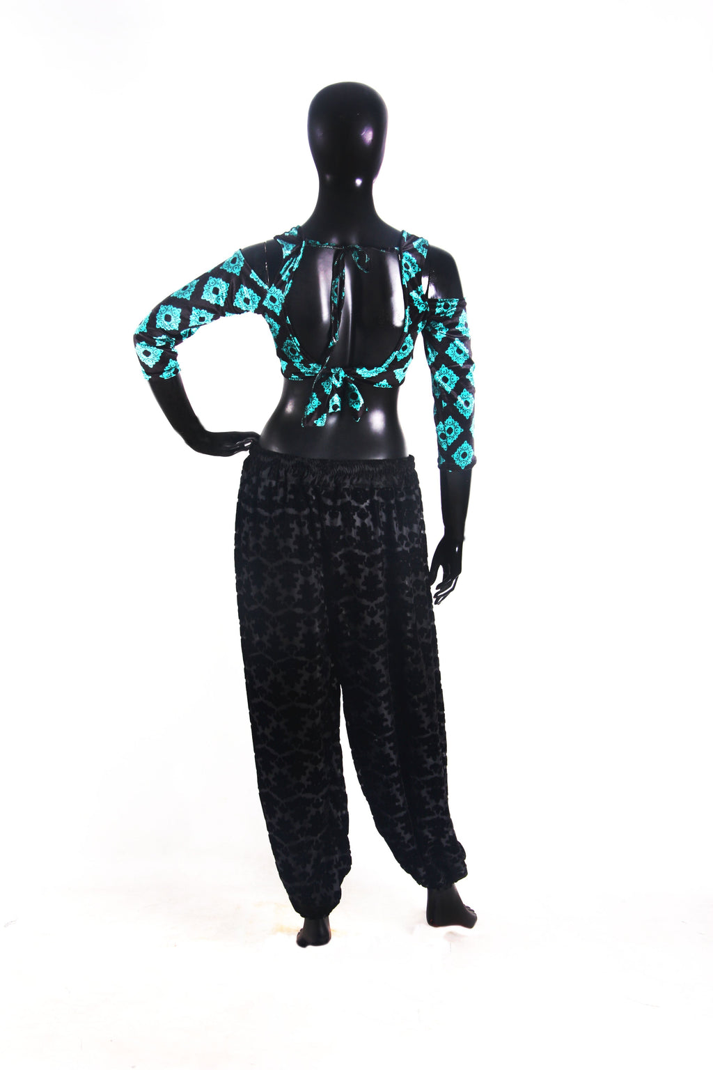 Drop shoulder Velvet Choli Black/turqouise WS