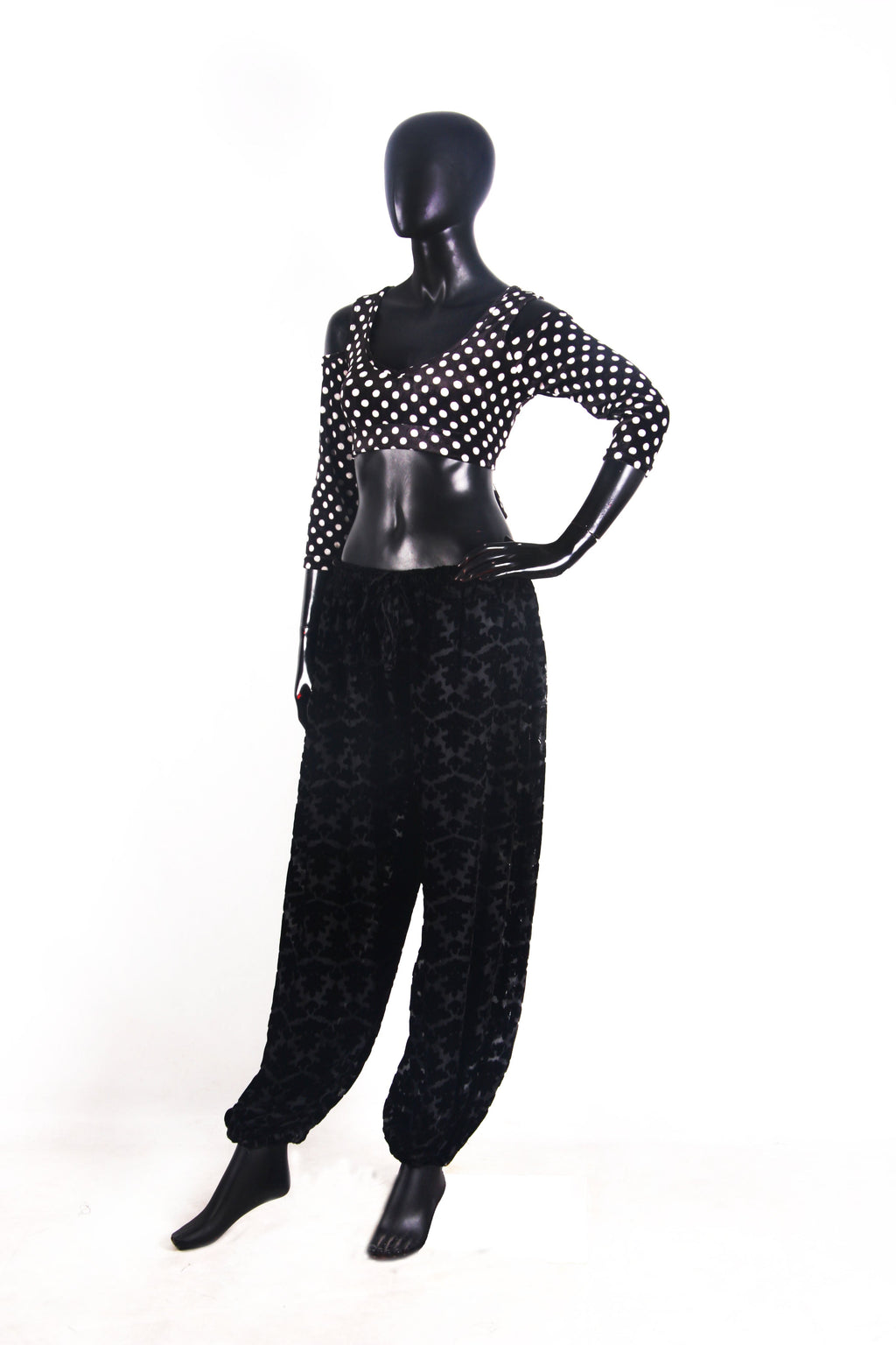 Drop shoulder Velvet Choli Black/white polka dot