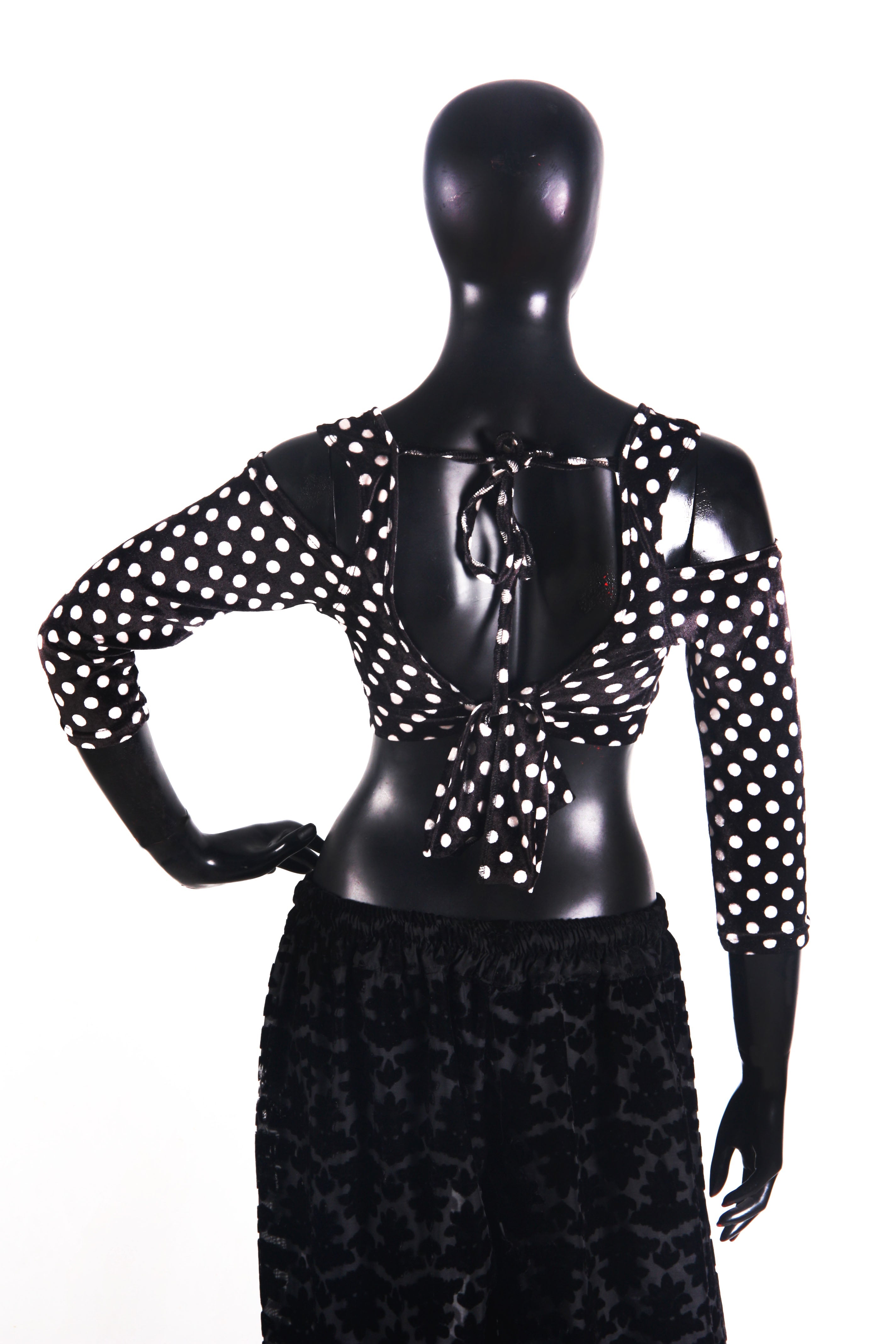Drop shoulder Velvet Choli Black/white polka dot