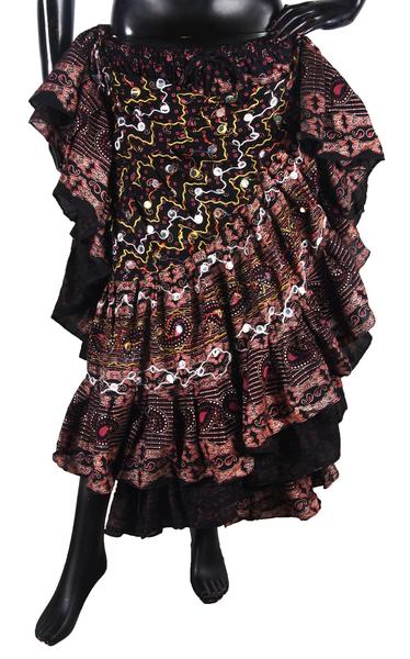 Block print skirt embroidered with mirrors