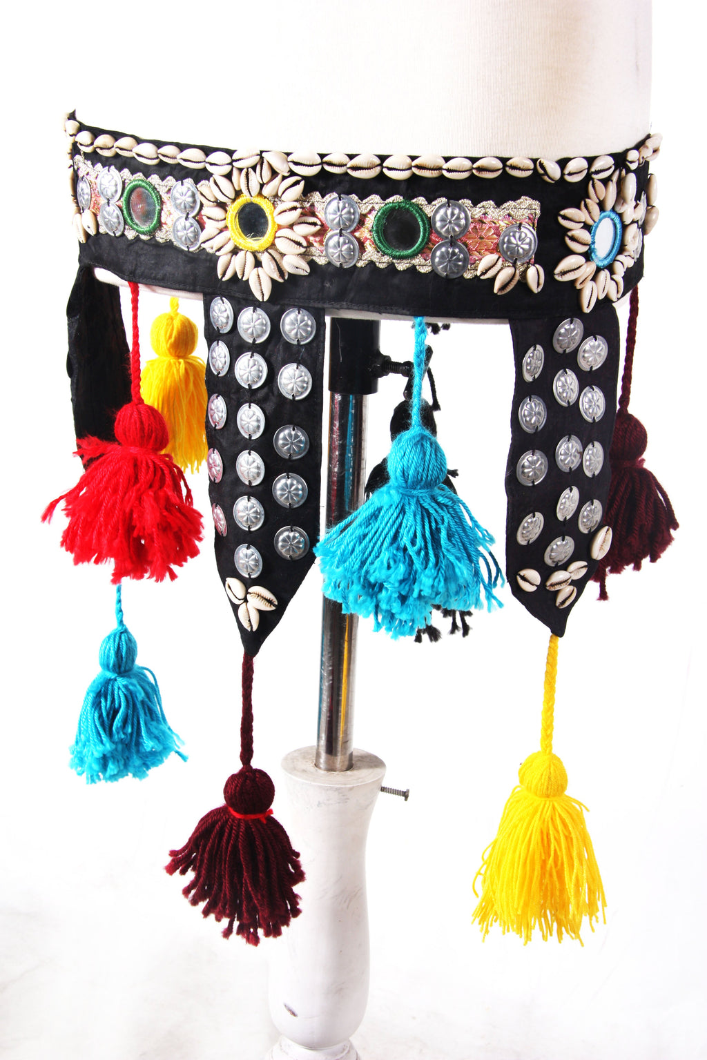 Tribal Shell & Wool  Belt (Black)