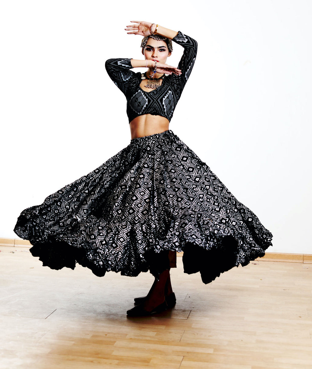 Block print skirt geometric pattern design black/silver