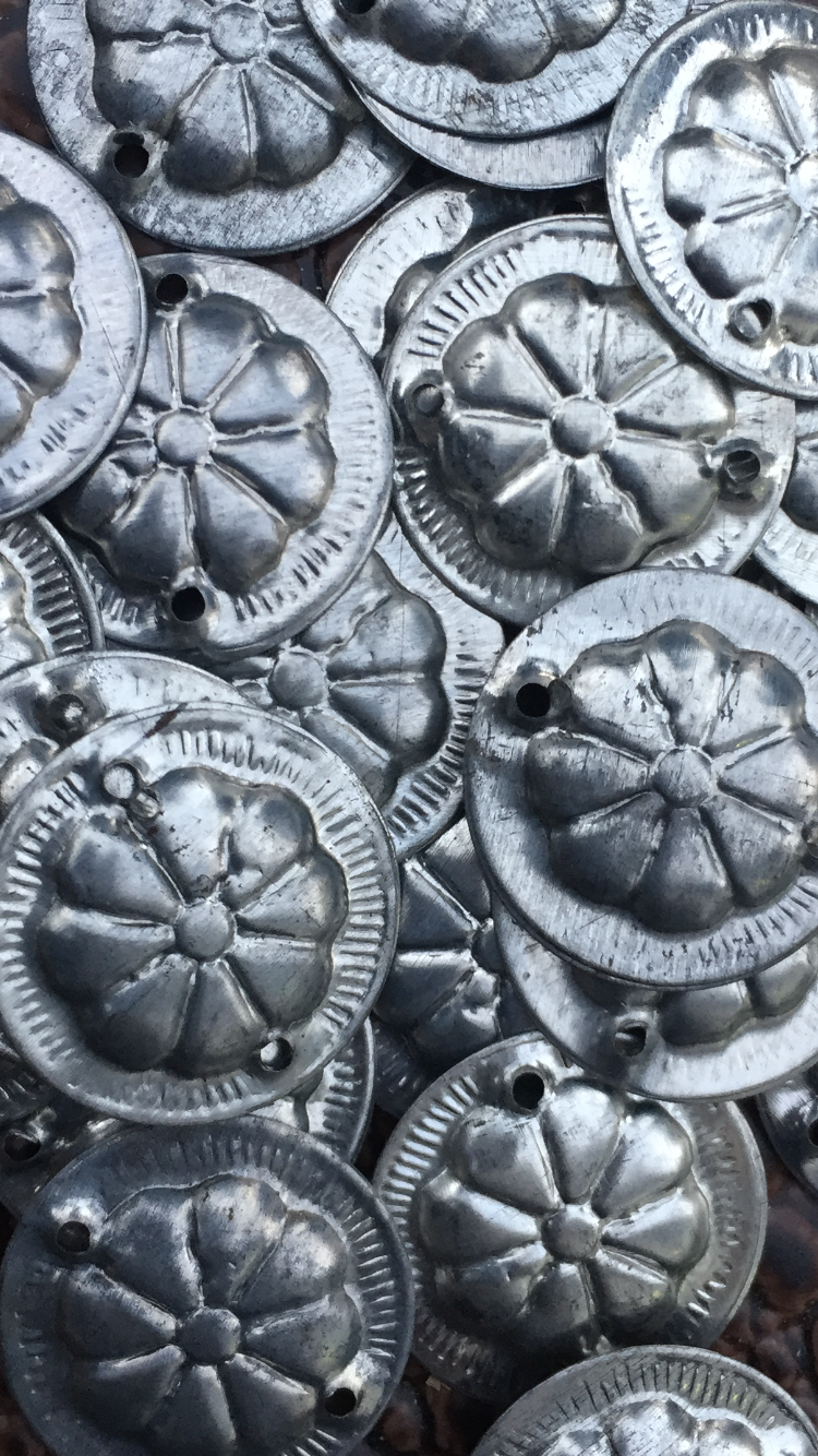 Silver Amulet Flower Design 100 pcs