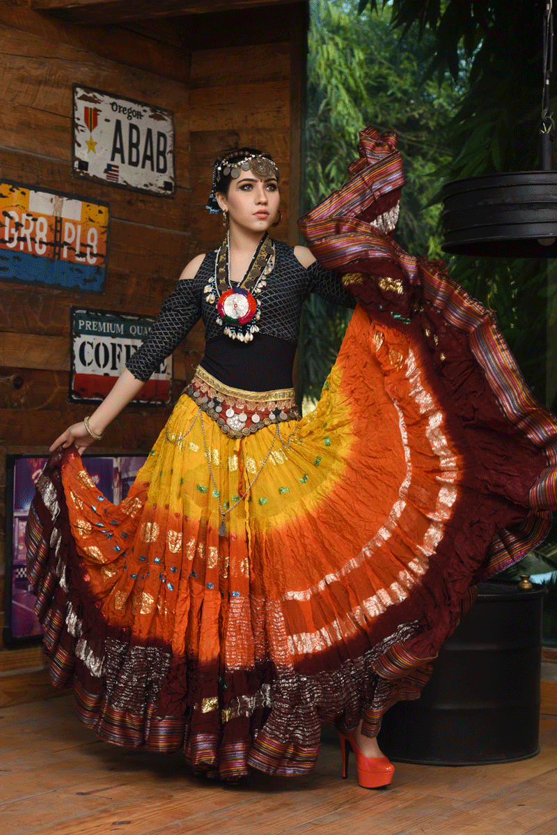 Senoritas skirt yellow orange burgundy with padma border WLS